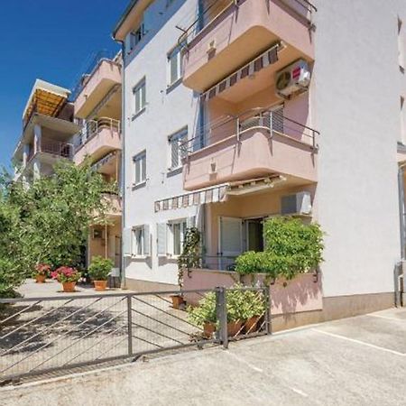 Apartment Zeleni ドラマリ エクステリア 写真